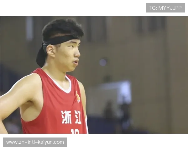 海港压制浙江全场占优 技术碾压彰显冠军风范 海港压制浙江全场占优 技术碾压彰显冠军风范