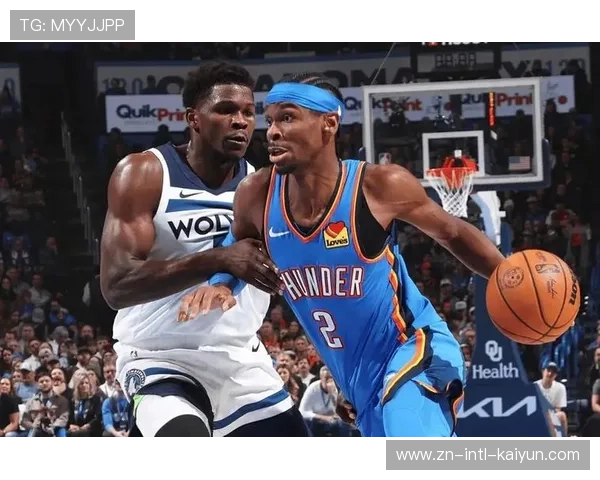 热火与雷霆首节对峙，亚历山大突破得分